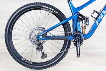 Used Pivot Switchblade Pro 2024 Mountainbike, Blue — image 3 of 19