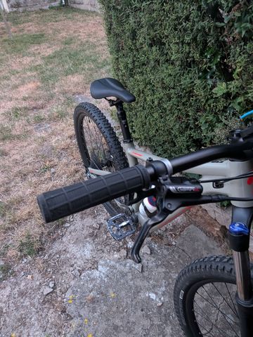 Specialized Men's Stumpjumper Comp Alloy 29 – 12-speed 2019 2019 MTB usato
