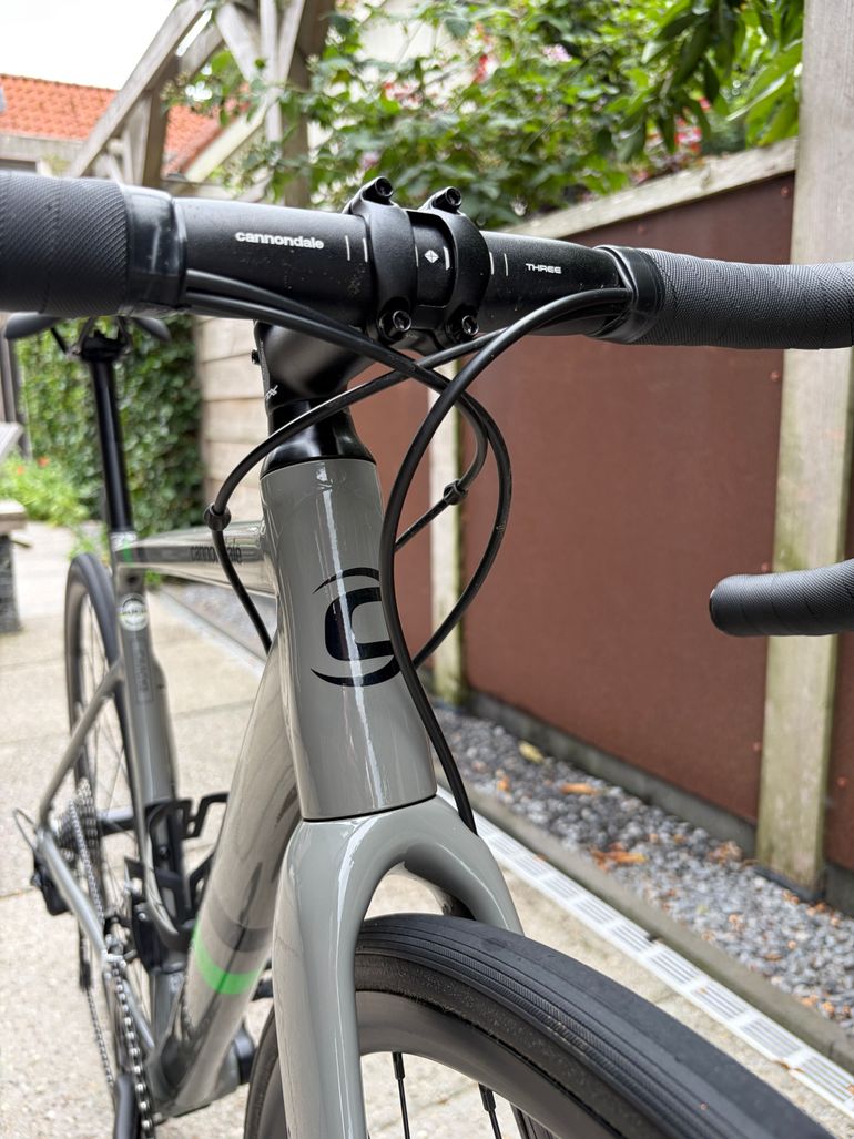 Used Cannondale CAAD13 2021 Road & Gravel, Light Gray — image 5 of 16