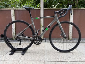 Used Cannondale CAAD13 2021 Road & Gravel, Light Gray — image 4 of 16