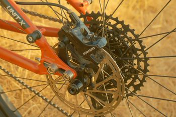 Gebrauchtes Kona Unit X 2023 2023 Mountainbike, Rot — Bild 4 von 15
