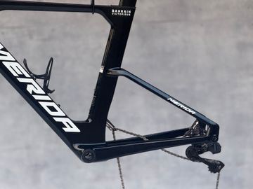 Merida TIME WARP TRI 10K 2025 2025 Road & Gravel usato, Nero — immagine 16 di 18