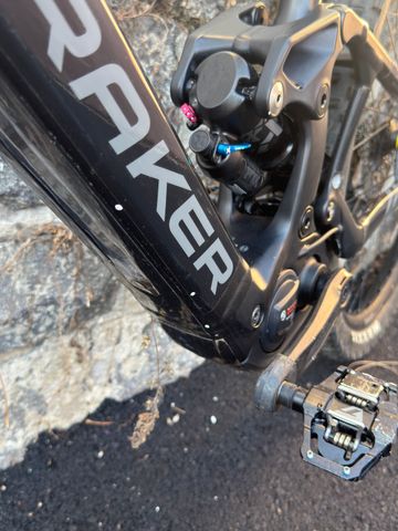 Mondraker SLY RR 2025 2025 Mountainbike de segunda mano, Negro — imagen 16 de 18