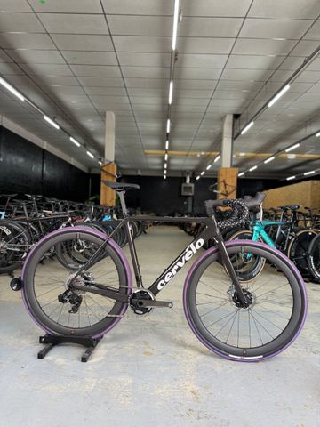 Brugt Cervélo R5-CX Red eTap AXS 2023 2023 Road & Gravel