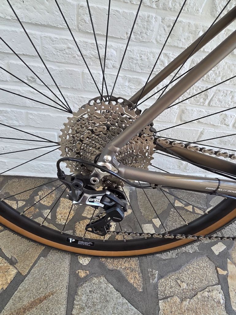 Used Principia 40 2025 2025 Road & Gravel, Light Gray — image 8 of 11