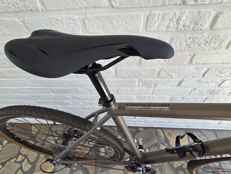 Used Principia 40 2025 2025 Road & Gravel, Light Gray — image 5 of 11