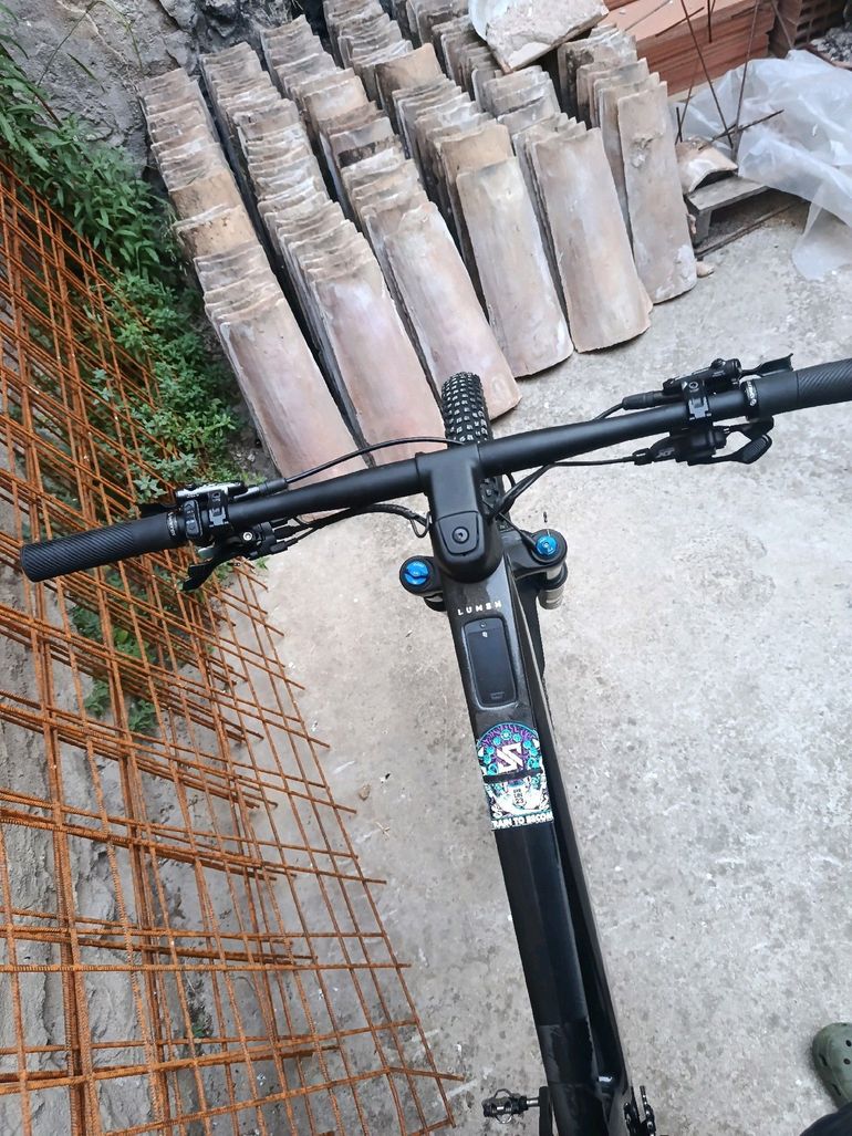 Scott Lumen eRIDE 910 2024 2024 Mountainbike usato, Nero — immagine 8 di 15