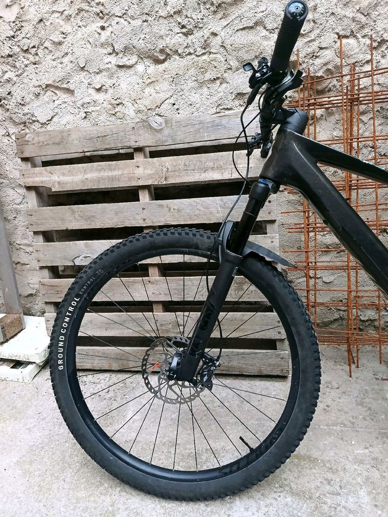 Scott Lumen eRIDE 910 2024 2024 Mountainbike usato, Nero — immagine 13 di 15