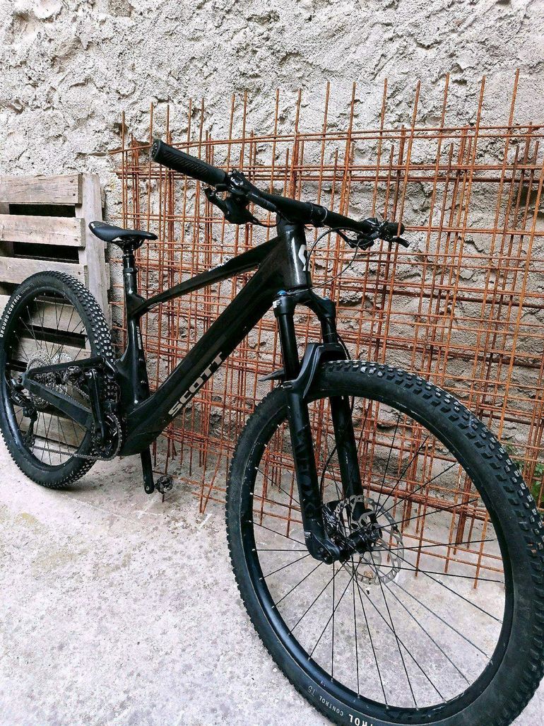 Scott Lumen eRIDE 910 2024 2024 Mountainbike usato, Nero — immagine 14 di 15