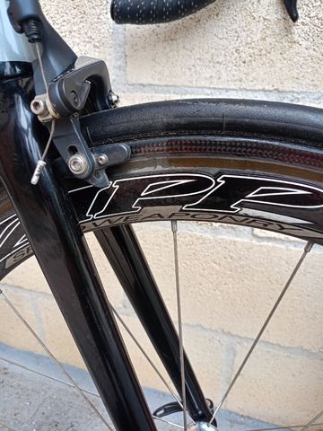 Used Specialized Tarmac Shimano Ultegra 2021 Road & Gravel, Light Gray — image 5 of 10