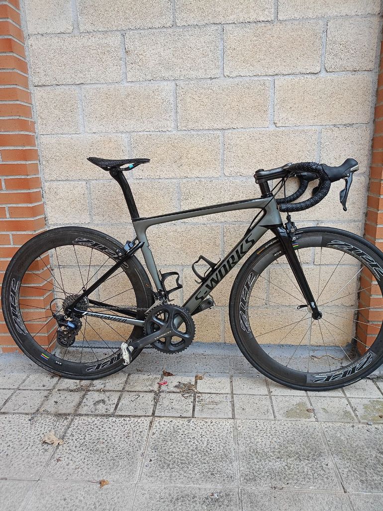 Specialized Tarmac Shimano Ultegra 2021 Road & Gravel usato, Grigio chiaro — immagine 2 di 7