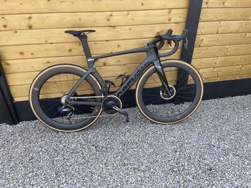 Použité Cervélo S5 SRAM Force eTap AXS 2024 Road & Gravel
