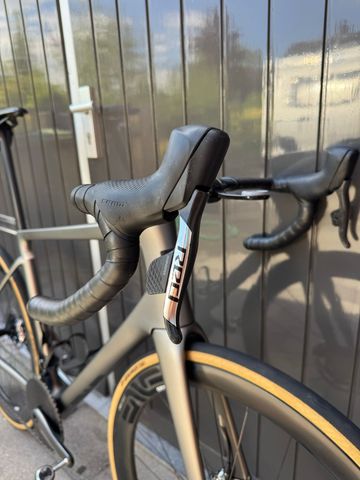 Used Enve Melee 2024 2024 Road & Gravel, Light Gray — image 6 of 10