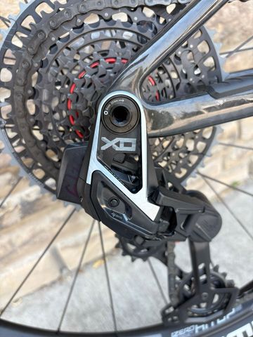Used UNNO Custom Sram Eagle Transmission X0 2027 Mountainbike, Black — image 3 of 6