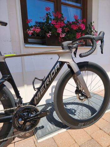 Used Merida REACTO TEAM 2027 2027 Road & Gravel, Light Gray — image 6 of 6