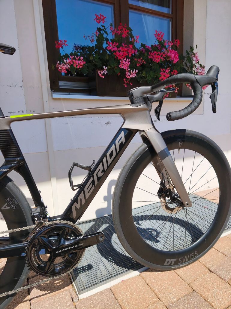 Used Merida REACTO TEAM 2027 2027 Road & Gravel, Light Gray — image 6 of 6