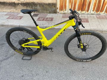 Used Scott Spark RC Comp 2023 2023 Mountainbike, Black, 29 — image 1 of 12