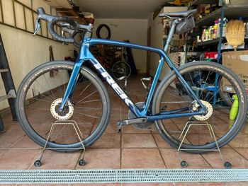 Używany Trek Émonda SL 6 Disc Pro 2022 2022 Road & Gravel
