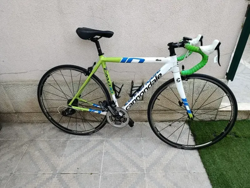 Used Cannondale CAAD10 2013 Road & Gravel, Green — image 2 of 7