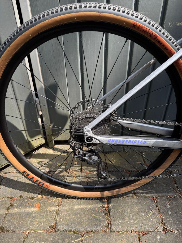 Brugt BMC URS AL TWO 2023 2023 Road & Gravel — billede 4 af 5