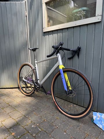 Używany BMC URS AL TWO 2023 2023 Road & Gravel — zdjęcie 5 z 5