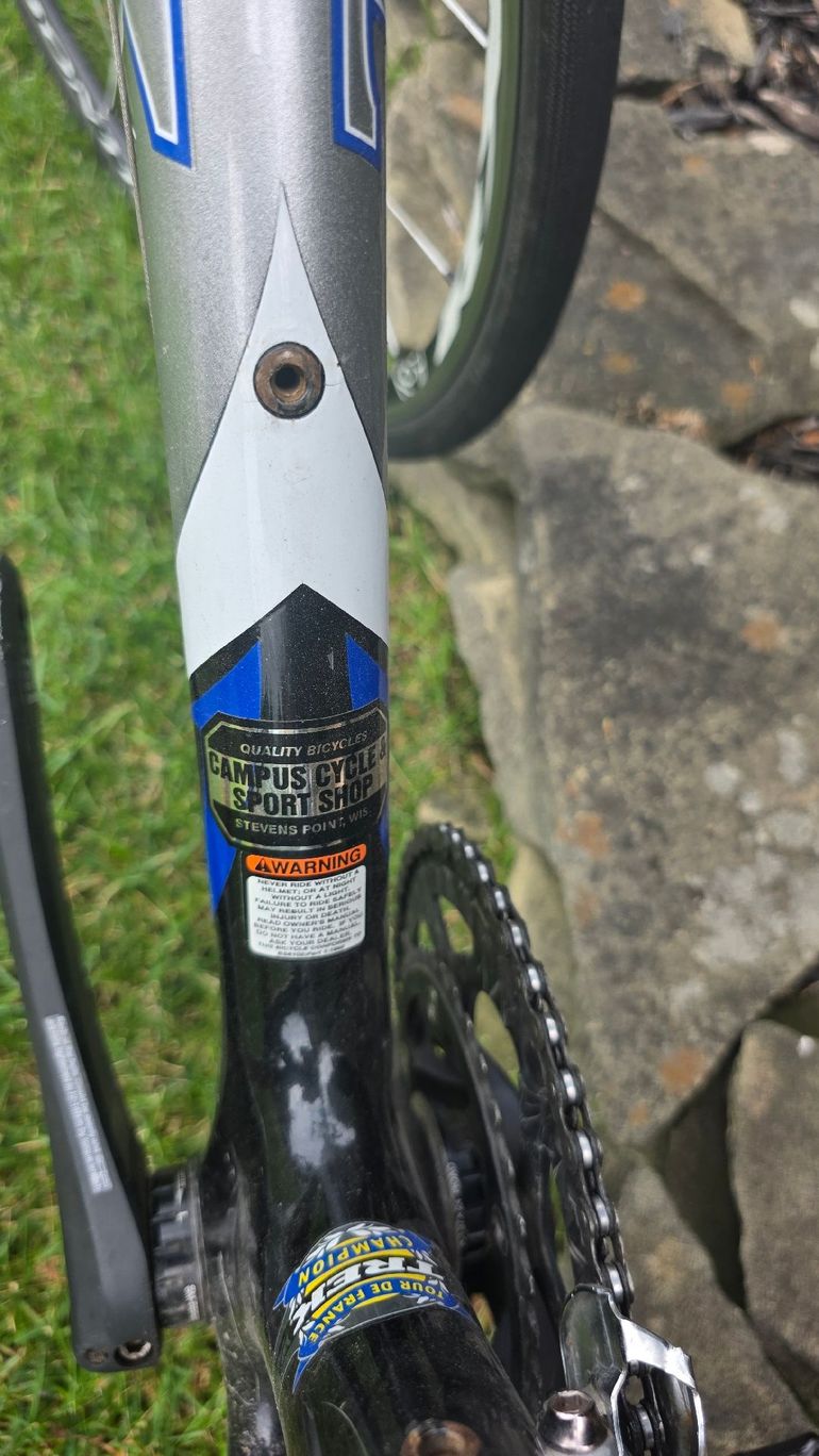 Used Trek 5000 2005 2005 Road & Gravel, Blue — image 6 of 8