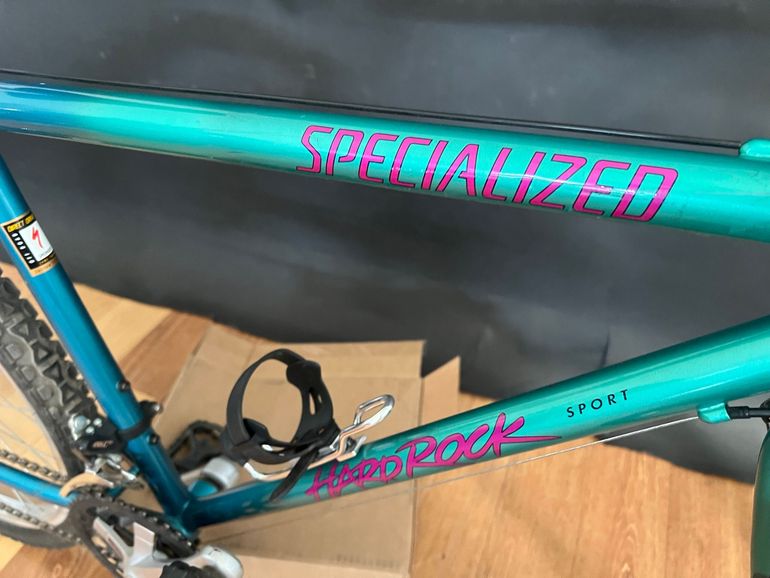 Used Specialized Hardrock Shimano Altus 1993 Mountainbike, Green — image 3 of 11