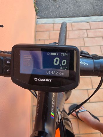 Gebrauchtes Giant Custom Shimano 105 Di2 2018 Road & Gravel, Schwarz — Bild 4 von 7