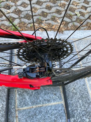 Used Specialized Turbo Levo SRAM NX 2021 Mountainbike, Red — image 3 of 7
