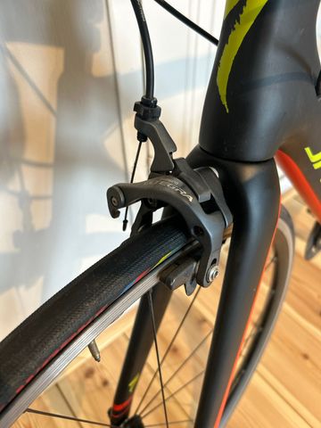Tweedehands Specialized Tarmac Expert 2016 2016 Road & Gravel — afbeelding 7 van 15