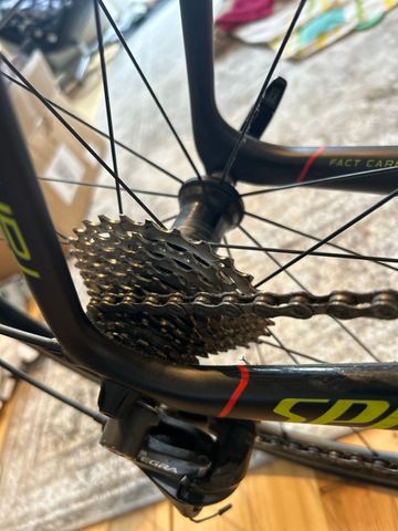 Tweedehands Specialized Tarmac Expert 2016 2016 Road & Gravel — afbeelding 8 van 15
