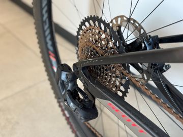 Used Scott Spark 930 2020 2020 Mountainbike, Light Gray — image 7 of 9