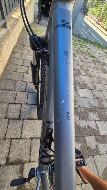 Použité CUBE AIM, RACE 2025 2025 Urban — obrázek 9 z 12