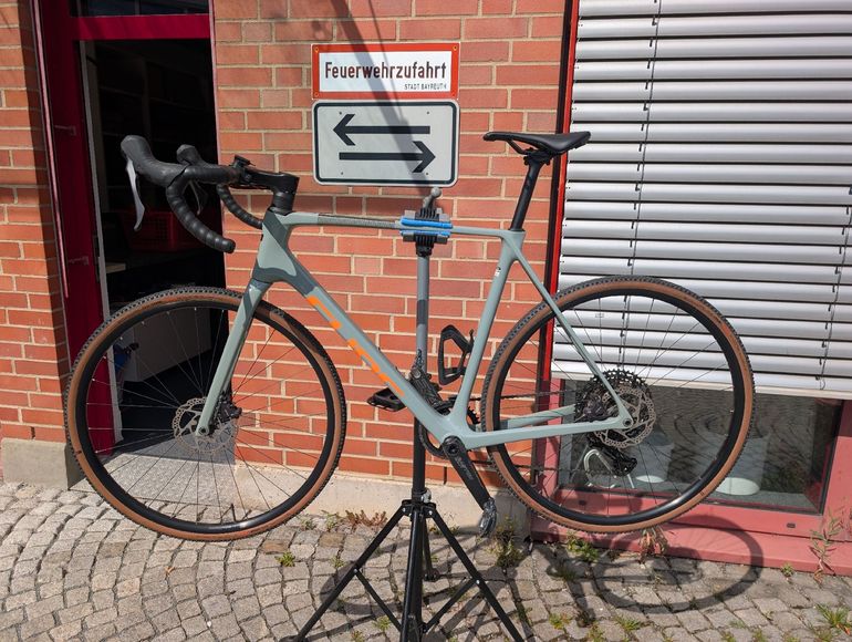 Brugt CUBE CROSS RACE C:62 PRO 2024 2024 Road & Gravel — billede 2 af 18