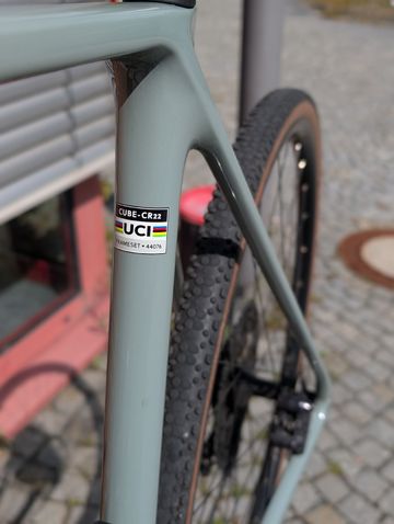 Gebrauchtes CUBE CROSS RACE C:62 PRO 2024 2024 Road & Gravel, Hellgrau — Bild 18 von 18