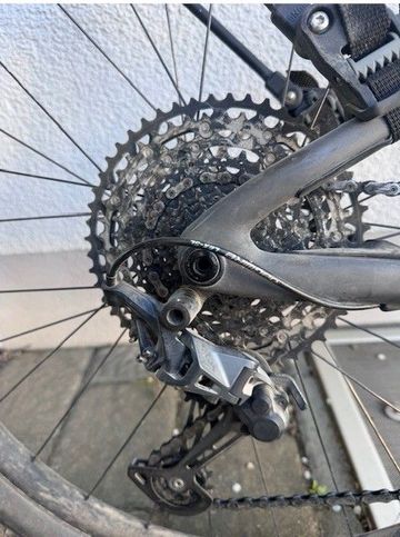 Used Specialized Stumpjumper Comp 2023 2023 Mountainbike, Black, 29 — image 4 of 10