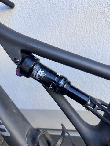 Used Specialized Stumpjumper Comp 2023 2023 Mountainbike, Black, 29 — image 2 of 10