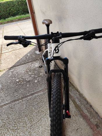 Gebrauchtes Scott Scale 930 2024 2024 Mountainbike, Weiß, 29 — Bild 2 von 4