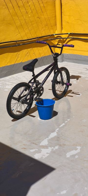 Used B Twin Custom 2026 Urban, Black — image 2 of 4