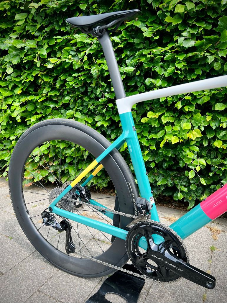 Brugt Scott Addict RC Pro 2025 2025 Road & Gravel — billede 4 af 18