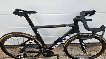 Canyon Aeroad CFR AXS 2026 2026 Road & Gravel usato, Nero — immagine 2 di 12