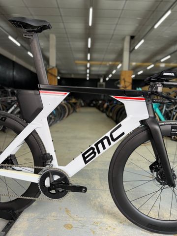 Used BMC Timemachine 01 DISC TWO 2023 2023 Road & Gravel, White — image 16 of 18