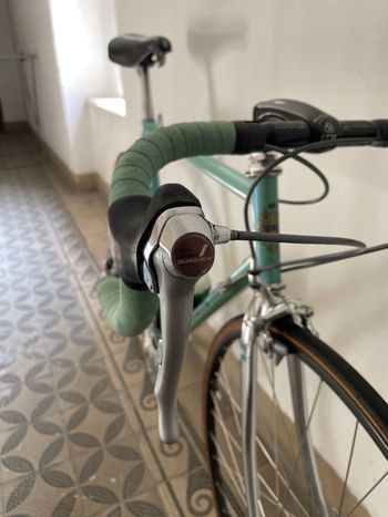 Used Bianchi Custom Shimano Dura Ace 1993 Road & Gravel, Green — image 7 of 10