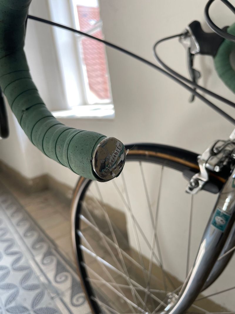 Used Bianchi Custom Shimano Dura Ace 1993 Road & Gravel, Green — image 9 of 10