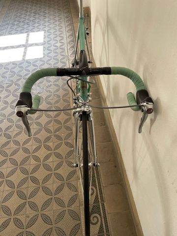 Used Bianchi Custom Shimano Dura Ace 1993 Road & Gravel, Green — image 8 of 10