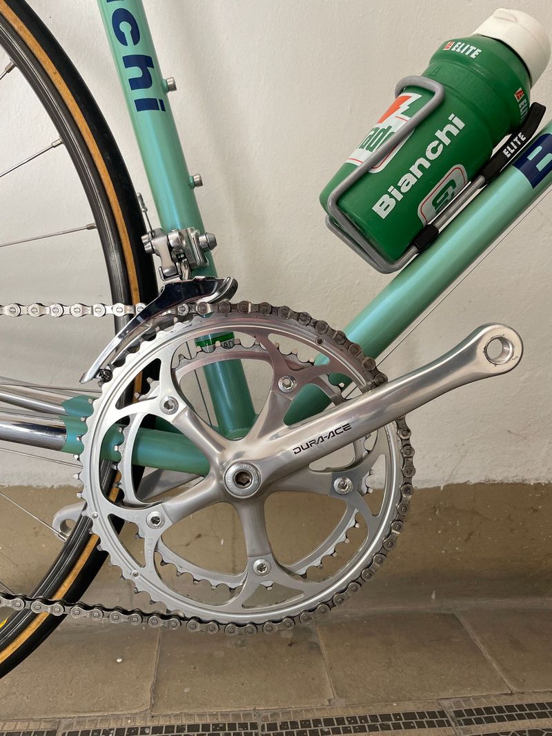 Used Bianchi Custom Shimano Dura Ace 1993 Road & Gravel, Green — image 3 of 10