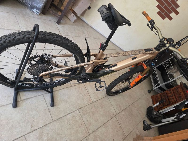 Orbea WILD H10 2023 2023 MTB d'occasion