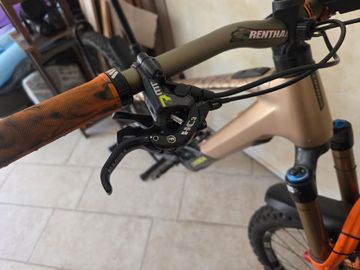 Gebrauchtes Orbea WILD H10 2023 2023 Mountainbike, Orange, 29 — Bild 7 von 9