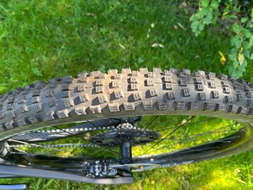 Used Scott Spark 910 2022 2022 Mountainbike, Light Gray, 29 — image 10 of 15