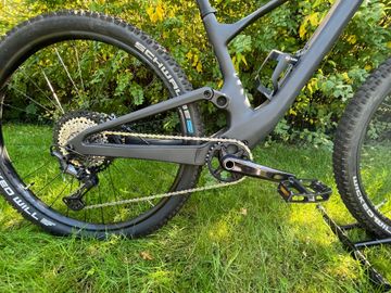 Used Scott Spark 910 2022 2022 Mountainbike, Light Gray, 29 — image 5 of 15
